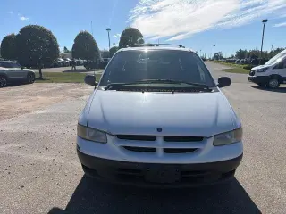Dodge Grand Caravan 2000 4dr SE Extended Minivan