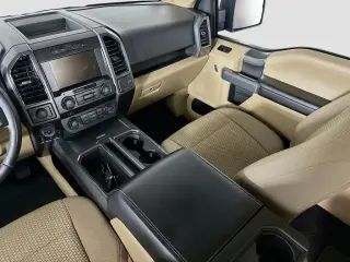 Ford F-150 2018 4x4 XLT 4dr SuperCrew 5.5 ft. SB