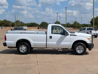 Ford F-250 Super Duty 2016 4x2 XL 2dr Cabina Regular 8 ft. LB Pickup