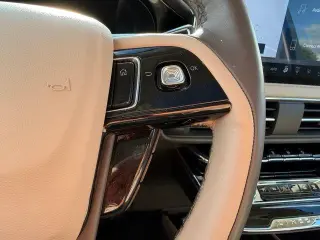 Lincoln Corsair 2024 AWD Reserve 4dr SUV