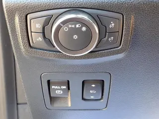 Ford F-150 2019 4x4 XLT 4p SuperCrew 5.5 ft. CB