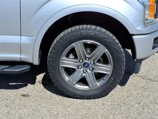 Ford F-150 2019 4x4 XLT 4p SuperCrew 5.5 ft. CB