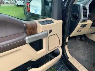 Ford F-150 2018 4x4 Lariat 4dr SuperCrew 5.5 ft. SB