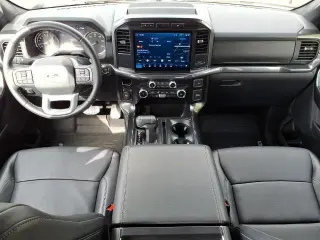Ford F-150 2023 4x4 XLT 4dr SuperCrew 5.5 ft. SB en Español