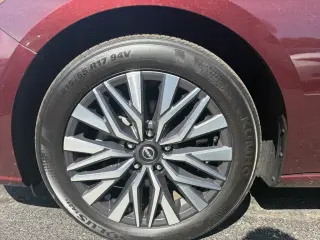 Nissan Altima 2025 2.5 SV Sedán de 4 puertas
