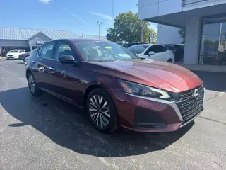 Nissan Altima 2025 2.5 SV Sedán de 4 puertas
