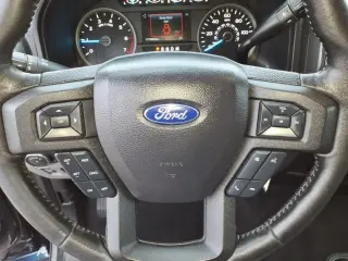 Ford F-150 2019 4x4 XLT 4dr SuperCrew 5.5 ft. SB