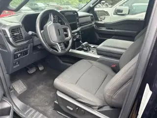 Ford F-150 2024 4x4 XLT 4dr SuperCrew 5.5 ft. SB