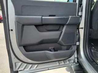 Ford F-150 2023 4x2 XL 4dr SuperCrew 5.5 ft. SB