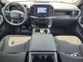 Ford F-150 2023 4x2 XL 4dr SuperCrew 5.5 ft. SB