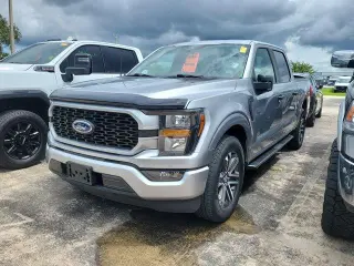 Ford F-150 2023 4x2 XL 4dr SuperCrew 5.5 ft. SB