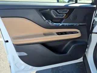 Lincoln Corsair 2023 AWD Reserve 4dr SUV