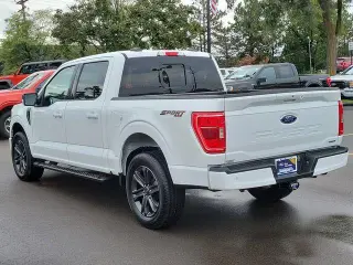 Ford F-150 2023 4x4 XLT 4dr SuperCrew 5.5 ft. SB
