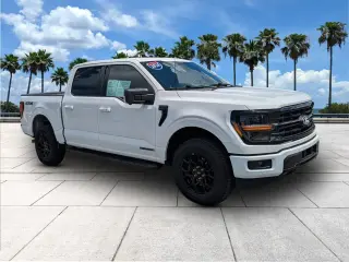 Ford F-150 2024 4x4 XLT 4p SuperCrew 5.5 ft. SB