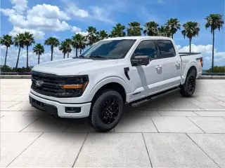 Ford F-150 2024 4x4 XLT 4p SuperCrew 5.5 ft. SB