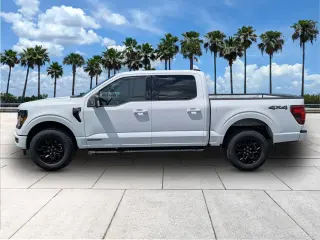 Ford F-150 2024 4x4 XLT 4p SuperCrew 5.5 ft. SB