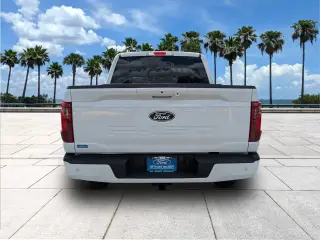 Ford F-150 2024 4x4 XLT 4p SuperCrew 5.5 ft. SB