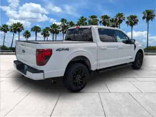 Ford F-150 2024 4x4 XLT 4p SuperCrew 5.5 ft. SB