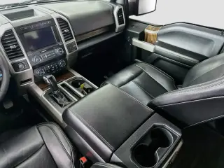 Ford F-150 2020 4x4 Lariat 4dr SuperCrew 5.5 ft. SB