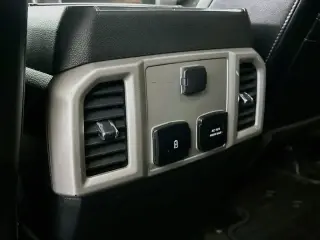 Ford F-150 2020 4x4 Lariat 4dr SuperCrew 5.5 ft. SB