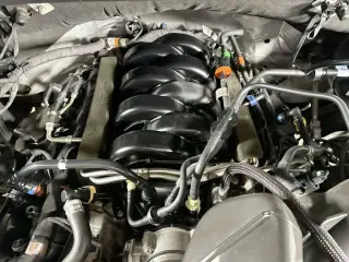 Ford F-150 2020 4x4 Lariat 4dr SuperCrew 5.5 ft. SB