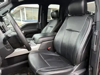 Ford F-150 2018 4x4 Lariat 4dr SuperCab 8 ft. LB