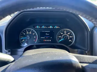 Ford F-150 2017 4x4 XLT 4p SuperCrew 6.9 pie SB