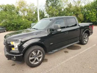 Ford F-150 2015 4x4 XLT 4dr SuperCrew 5.5 ft. SB