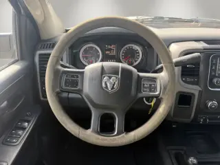 Ram 3500 2018 4x4 Tradesman 4dr Crew Cab 8 ft. LB DRW Pickup