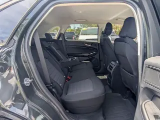 Ford Edge 2022 AWD SE 4dr Crossover