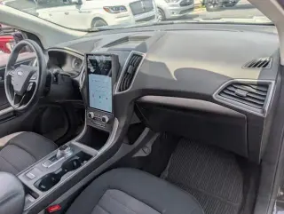 Ford Edge 2022 AWD SE 4dr Crossover