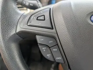 Ford Edge 2022 AWD SE 4dr Crossover