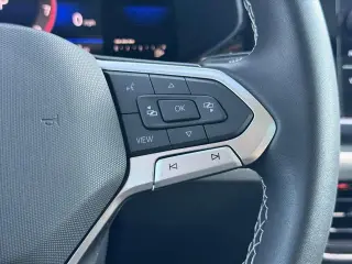 Volkswagen Taos 2022 SE SUV de 4 puertas
