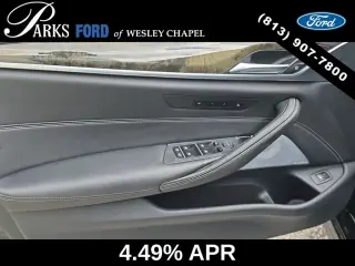 BMW Serie 5 2021 AWD M550i xDrive 4dr Sedán