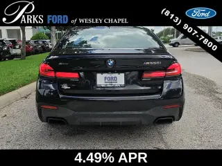 BMW Serie 5 2021 AWD M550i xDrive 4dr Sedán