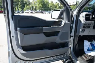 Ford F-150 2023 4x4 XLT 4dr SuperCrew 6.5 ft. SB