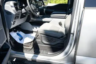 Ford F-150 2023 4x4 XLT 4dr SuperCrew 6.5 ft. SB