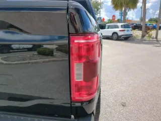 Ford F-150 2023 4x4 XLT 4dr SuperCrew 5.5 ft. SB
