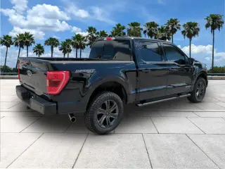 Ford F-150 2023 4x4 XLT 4dr SuperCrew 5.5 ft. SB