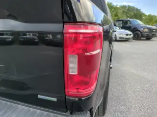 Ford F-150 2023 4x4 XLT 4p SuperCrew 6.5 ft. SB
