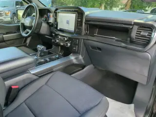 Ford F-150 2023 4x4 XLT 4p SuperCrew 6.5 ft. SB