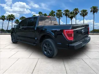 Ford F-150 2023 4x4 XLT 4p SuperCrew 6.5 ft. SB