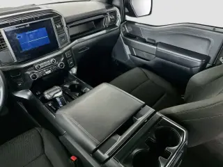 Ford F-150 2023 4x2 XL 4p SuperCab 5.5 ft. CA
