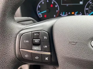 Ford Transit 2022 250 3dr SWB Techo Bajo Furgoneta de Carga