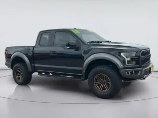 Ford F-150 2018 4x4 Raptor 4dr SuperCab 5.5 ft. SB