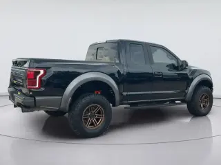 Ford F-150 2018 4x4 Raptor 4dr SuperCab 5.5 ft. SB