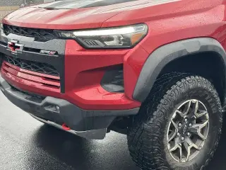 Chevrolet Colorado 2023 4x4 ZR2 4dr Crew Cab 5 ft. SB