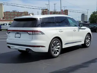 Lincoln Aviator 2022 AWD Gran Turismo 4p SUV