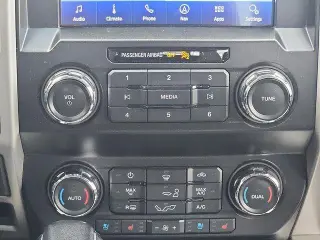 Ford F-150 2019 4x4 Lariat 4dr SuperCrew 5.5 ft. SB