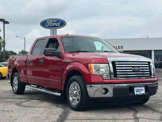 Ford F-150 2010 4x2 XLT 4dr SuperCrew Estilo lateral 5.5 ft. SB